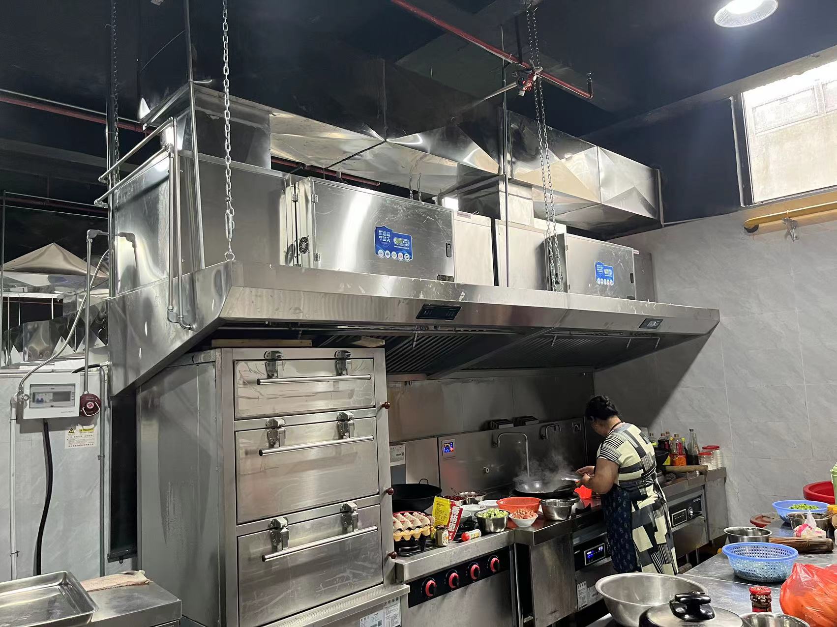 油煙凈化一體機的工作原理是什么？